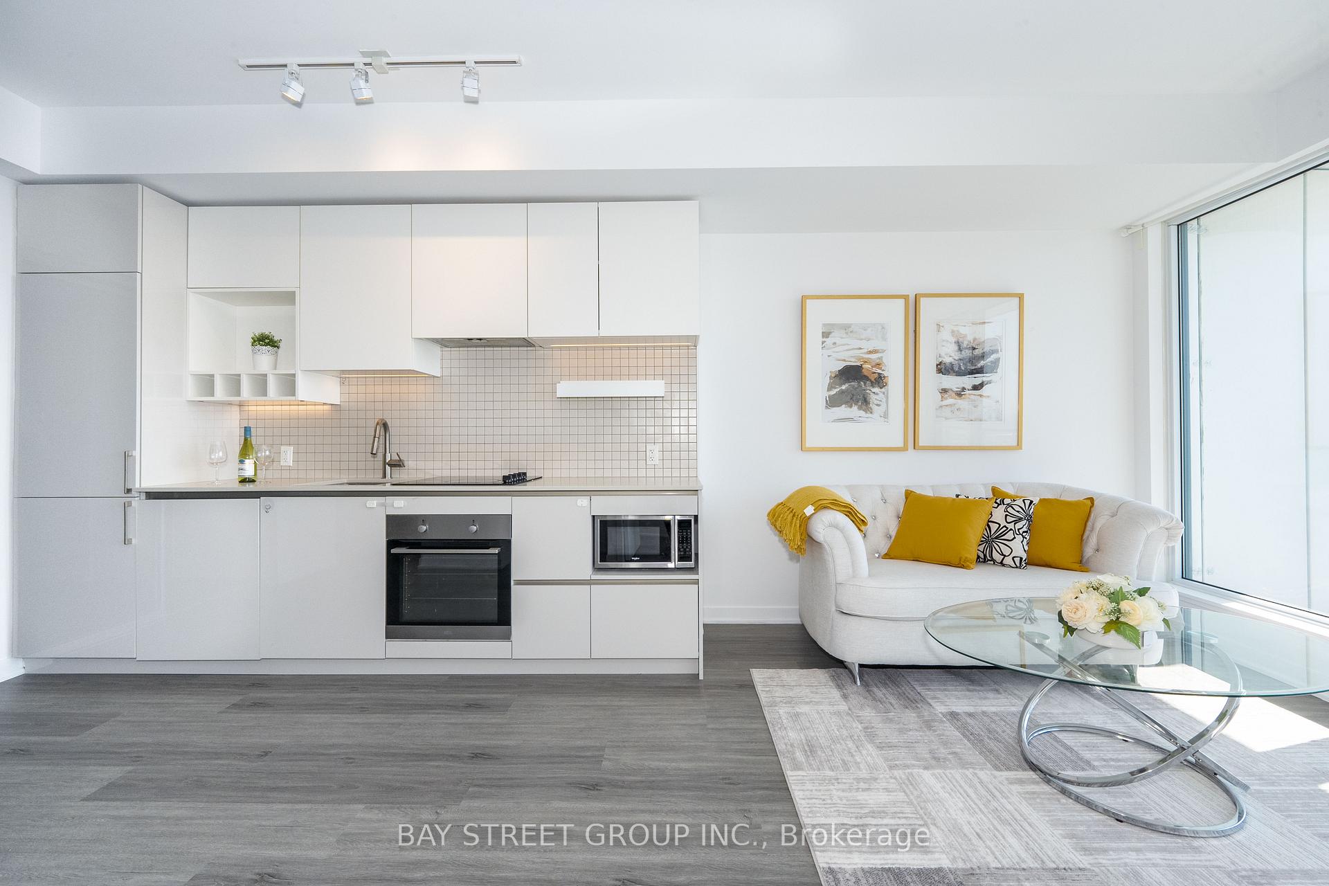 Photo 12 of Unit 3208, 5 Buttermill Avenue, Vaughan, Vaughan Corporate Centre — HOMEH