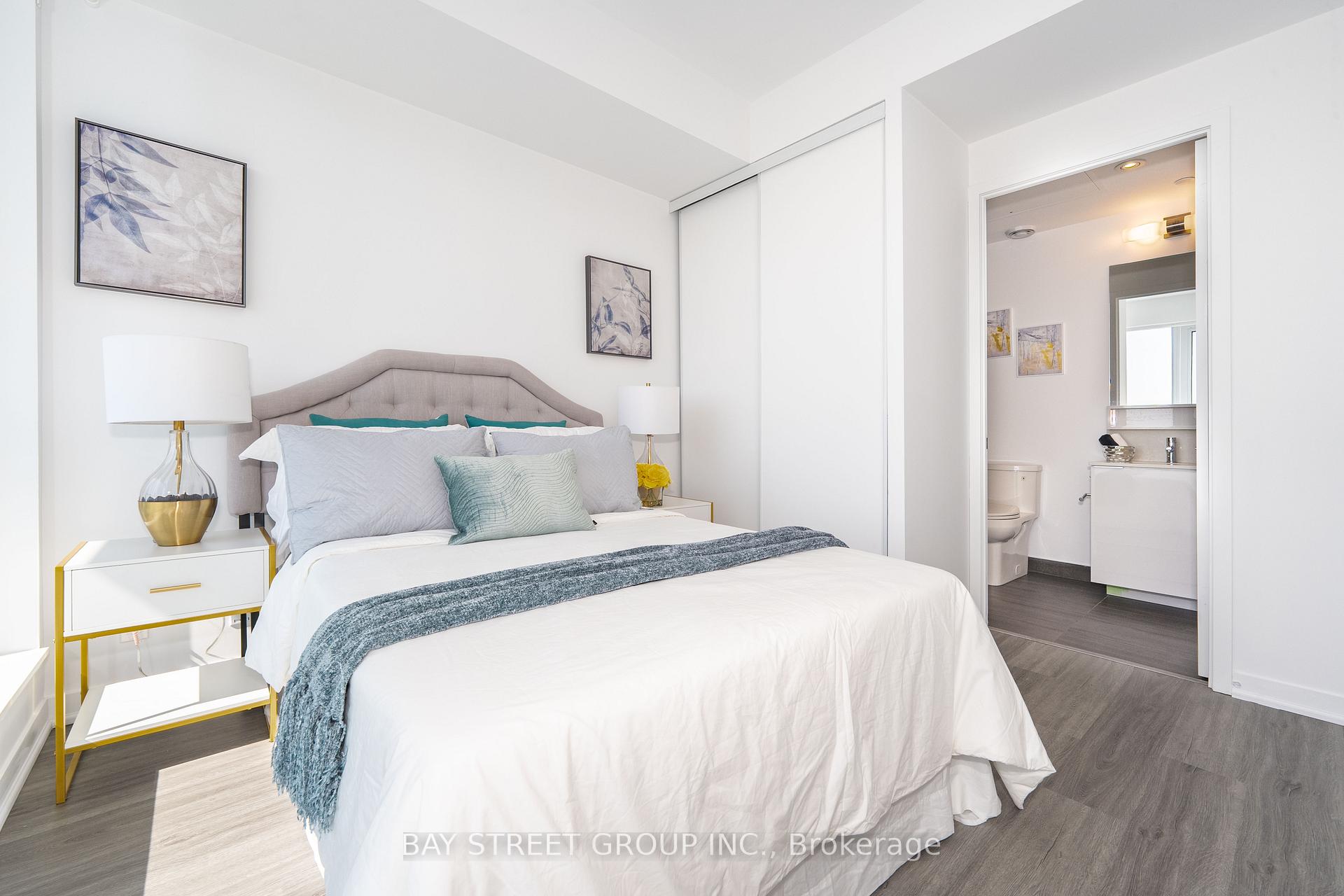 Photo 17 of Unit 3208, 5 Buttermill Avenue, Vaughan, Vaughan Corporate Centre — HOMEH