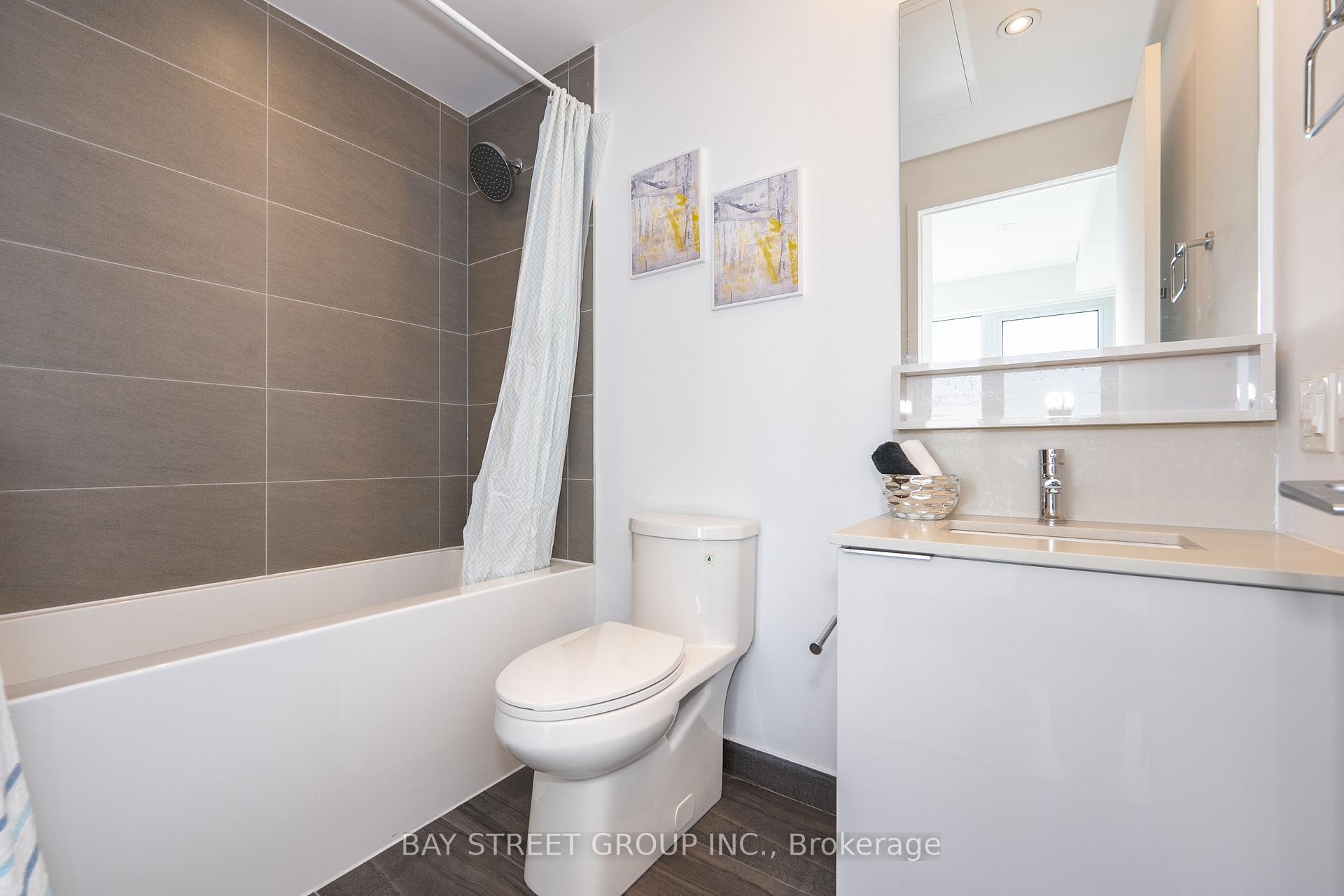 Photo 18 of Unit 3208, 5 Buttermill Avenue, Vaughan, Vaughan Corporate Centre — HOMEH