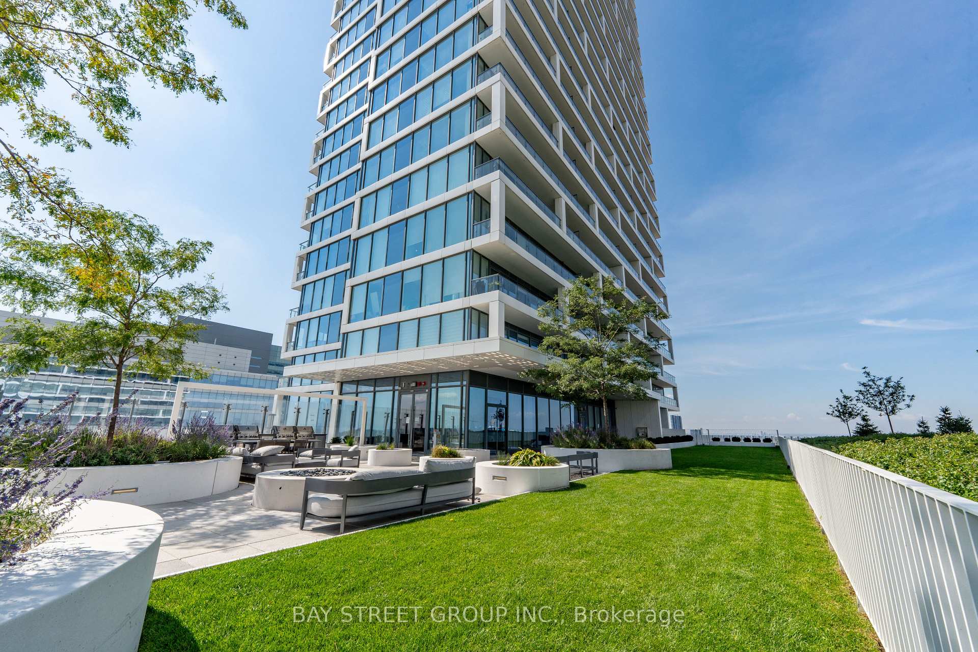 Photo 55 of Unit 3208, 5 Buttermill Avenue, Vaughan, Vaughan Corporate Centre — HOMEH