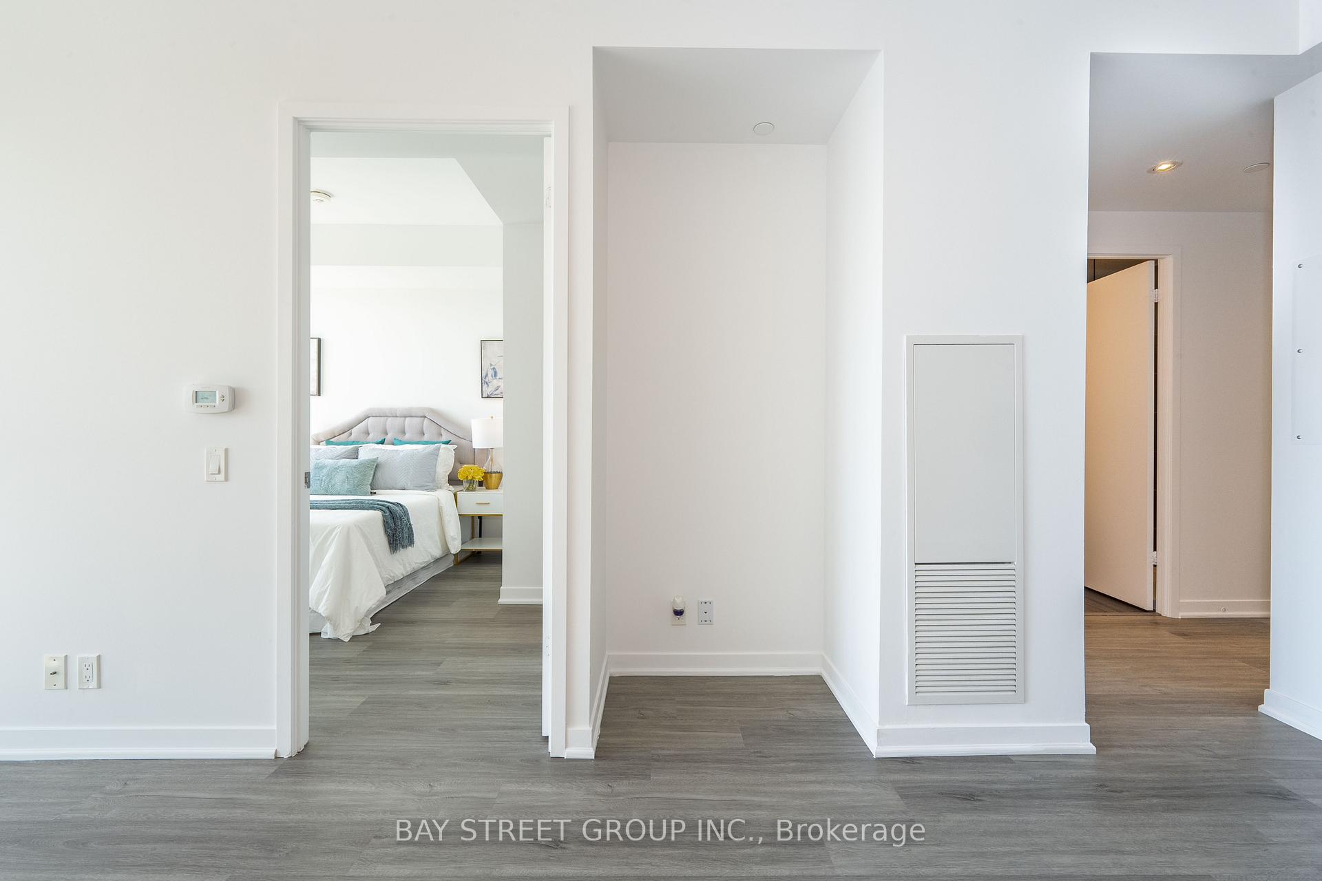 Photo 38 of Unit 3208, 5 Buttermill Avenue, Vaughan, Vaughan Corporate Centre — HOMEH