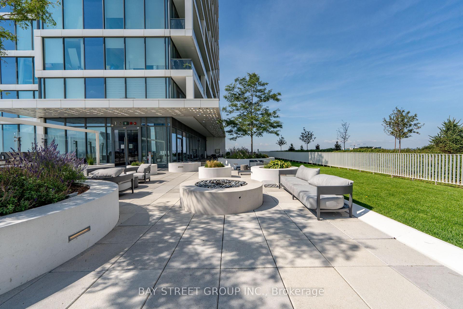 Photo 74 of Unit 3208, 5 Buttermill Avenue, Vaughan, Vaughan Corporate Centre — HOMEH