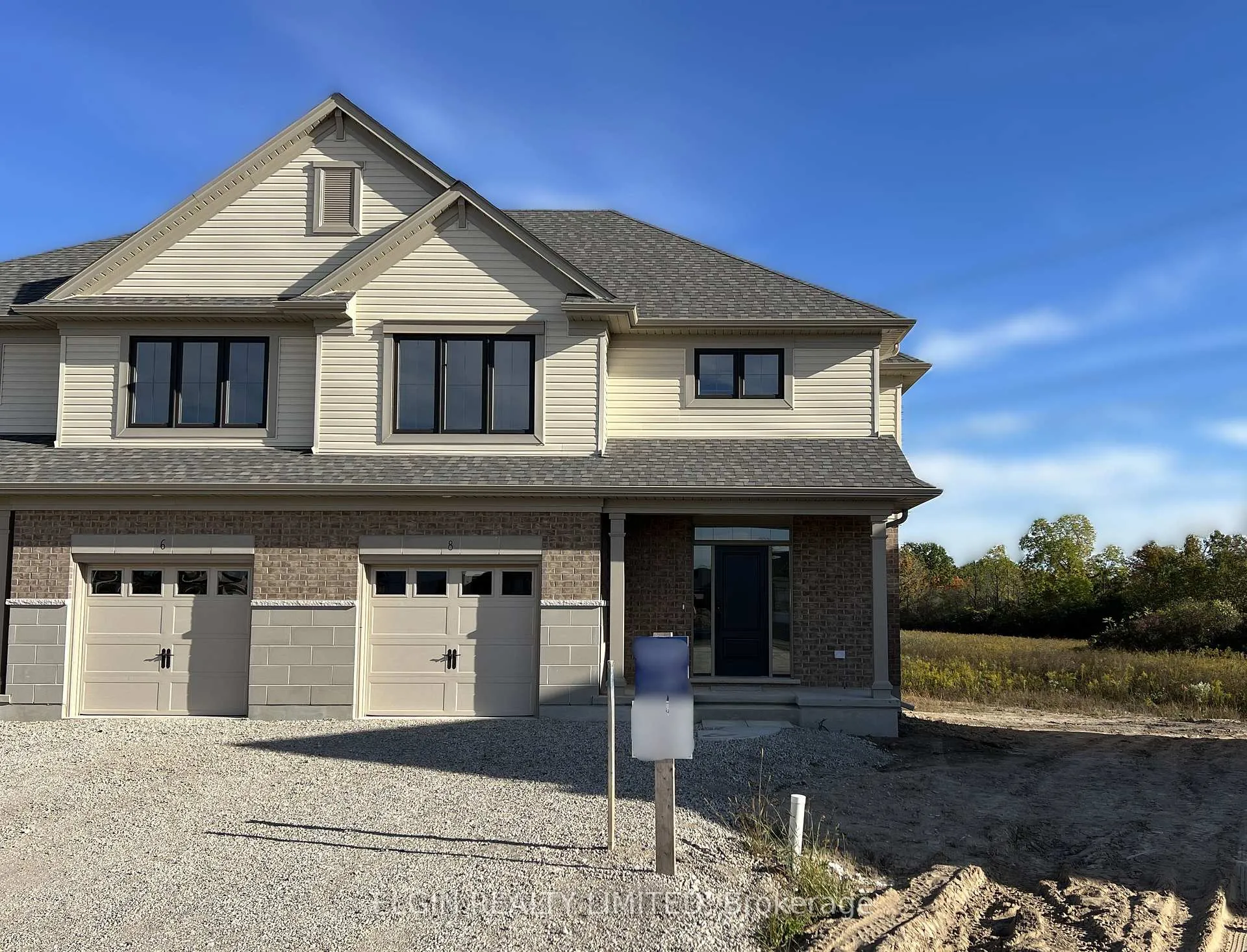 Photo 1 of 8 Horizon Court, Central Elgin, Rural Central Elgin — HOMEH