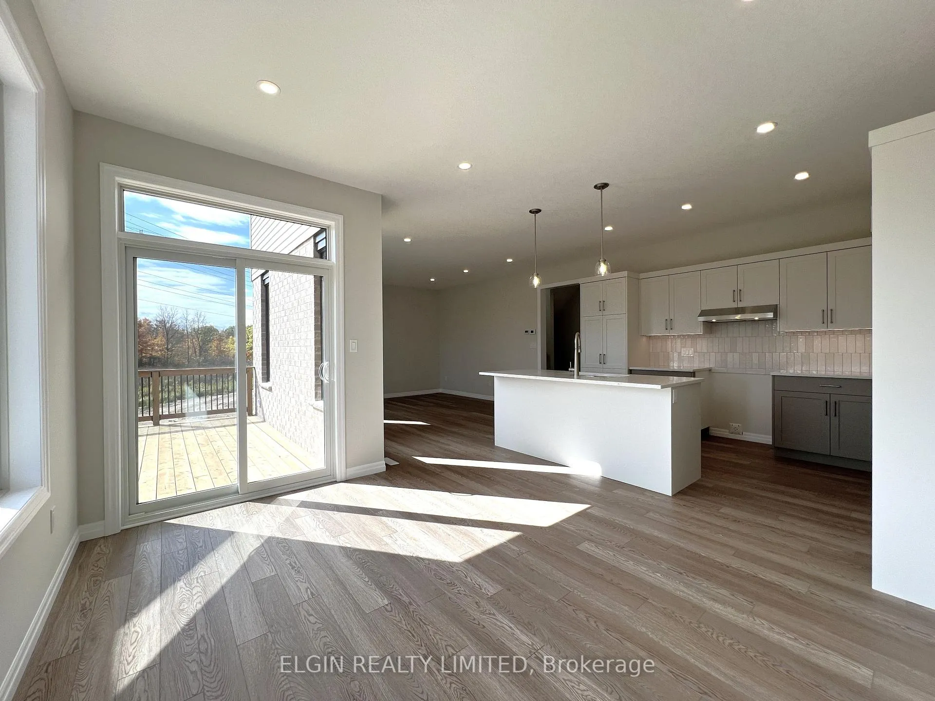 Photo 14 of 8 Horizon Court, Central Elgin, Rural Central Elgin — HOMEH