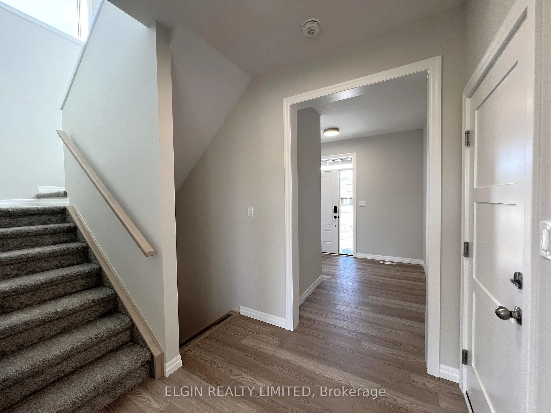Photo 16 of 8 Horizon Court, Central Elgin, Rural Central Elgin — HOMEH