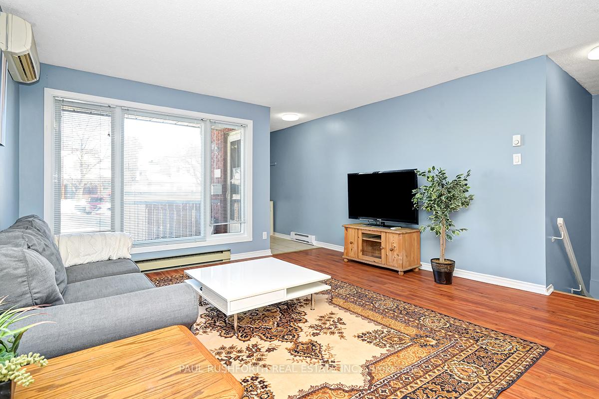 Photo 4 of Unit 104, 1765 Cabaret Lane, Ottawa, Fallingbrook/Pineridge — HOMEH
