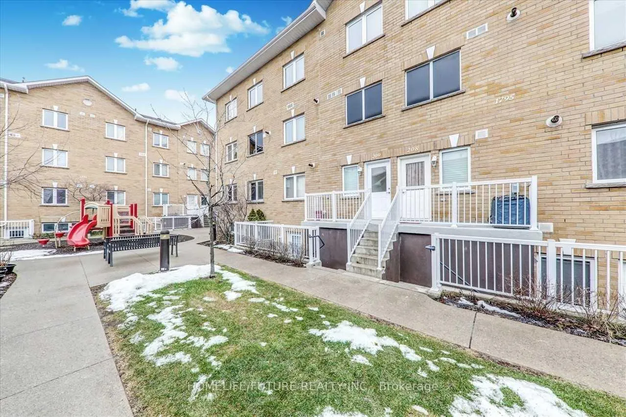 Photo 2 of Unit 209, 1795 Markham Road, Scarborough, Malvern — HOMEH