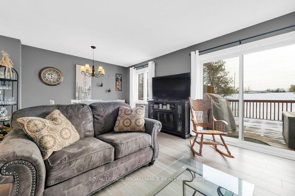 Photo 5 of Unit 8, 99 Progress Avenue, Belleville, Belleville Ward — HOMEH