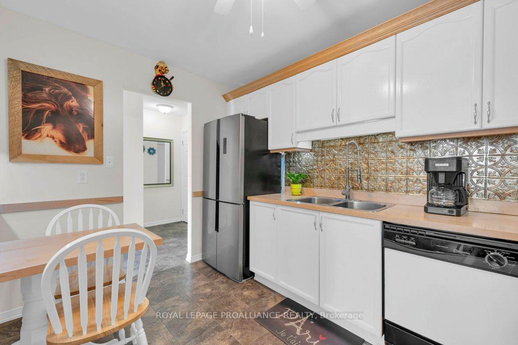 Photo 10 of Unit 8, 99 Progress Avenue, Belleville, Belleville Ward — HOMEH