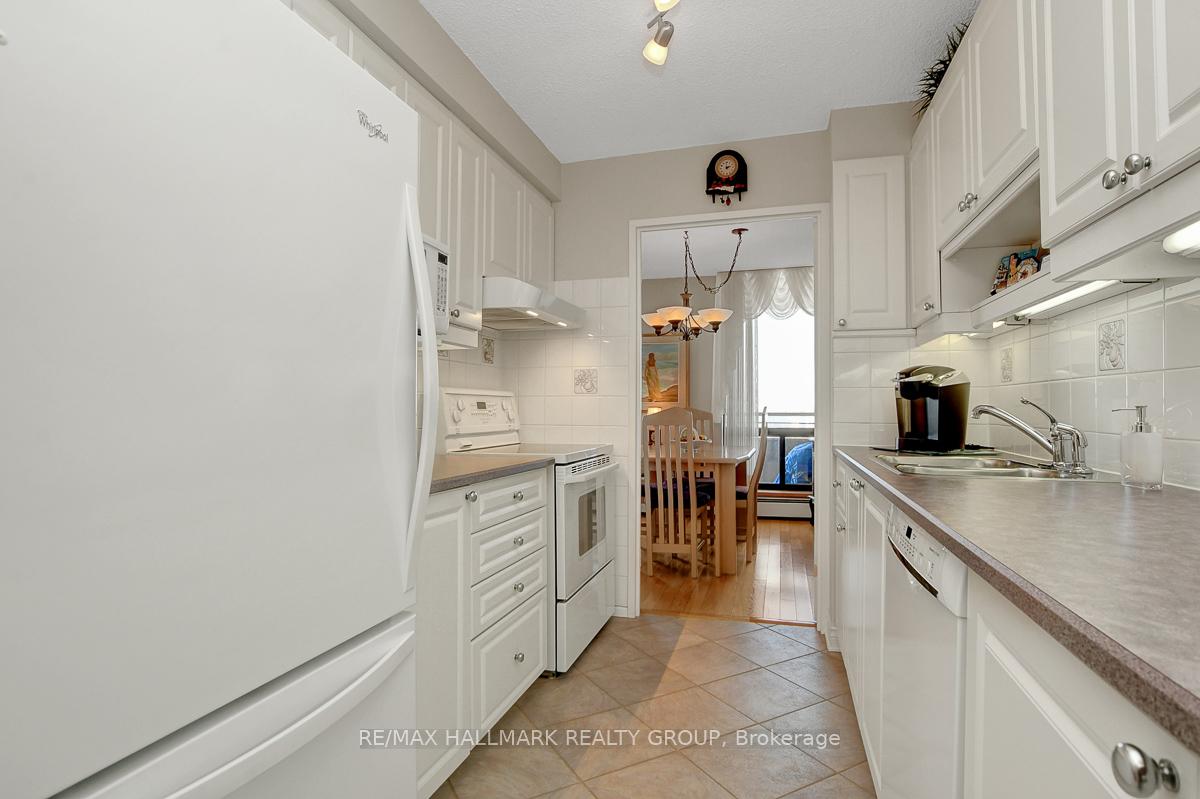 Photo 13 of Unit 1707, 515 St Laurent Boulevard, Ottawa, Viscount Alexander Park — HOMEH