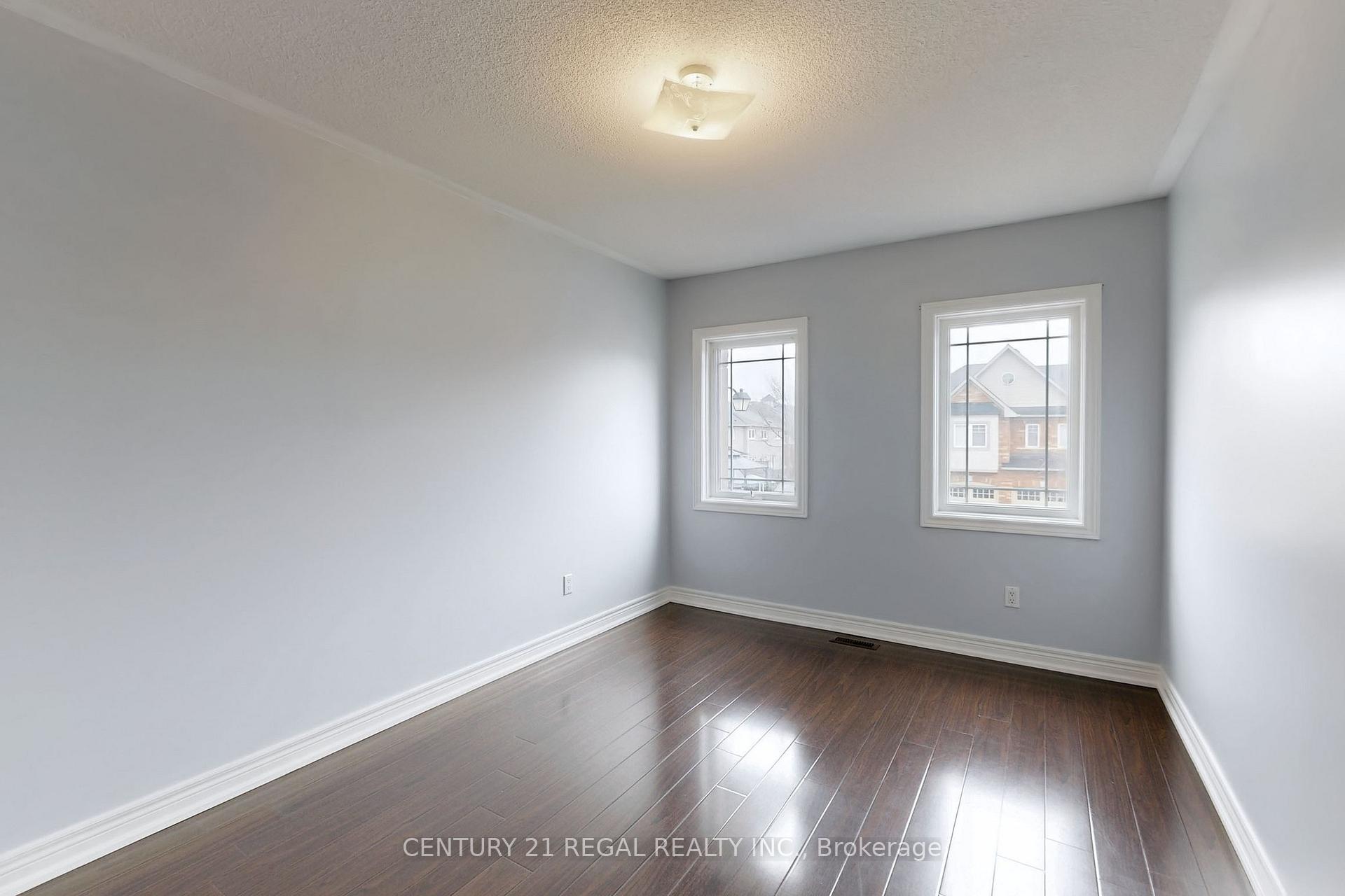 Photo 33 of 91 Whitefoot Crescent, Ajax, South East — HOMEH