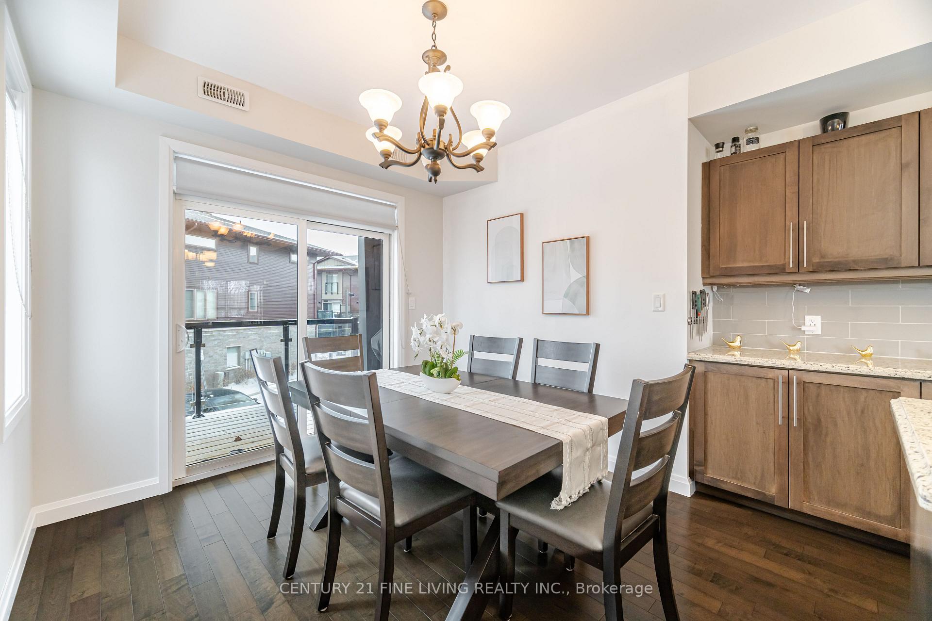 Photo 23 of Unit 18, 23 Echovalley Drive, Hamilton, Stoney Creek Mountain — HOMEH