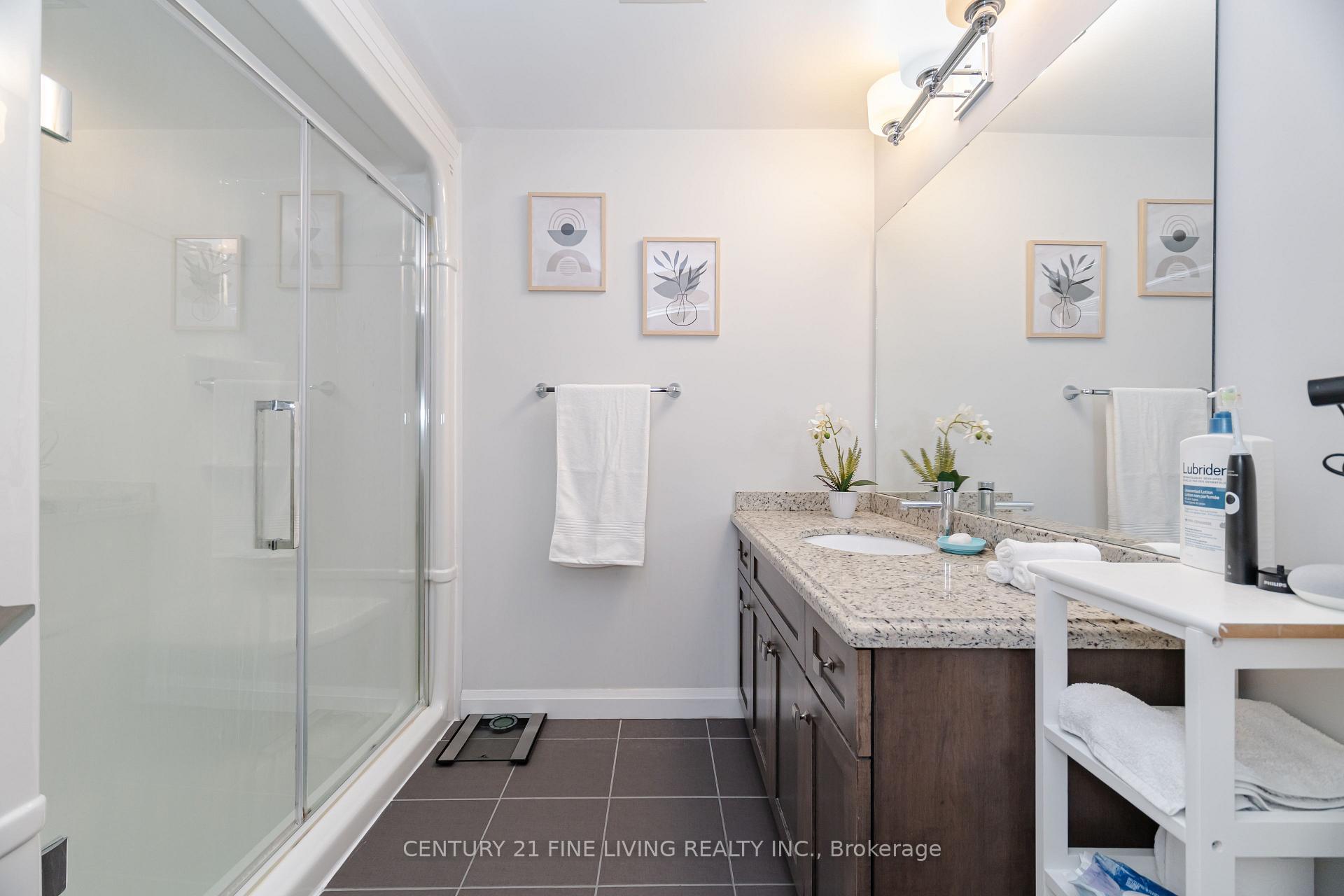 Photo 37 of Unit 18, 23 Echovalley Drive, Hamilton, Stoney Creek Mountain — HOMEH