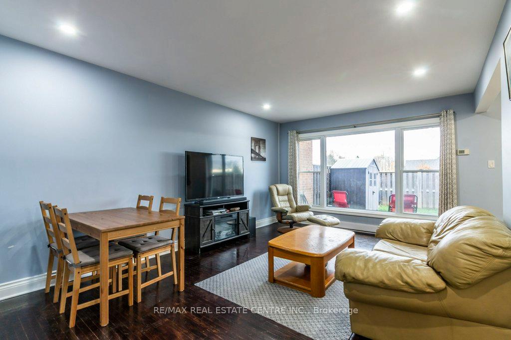 Photo 7 of Unit E, 48 Windom Road E, Kitchener — HOMEH