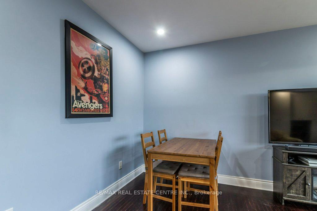 Photo 8 of Unit E, 48 Windom Road E, Kitchener — HOMEH