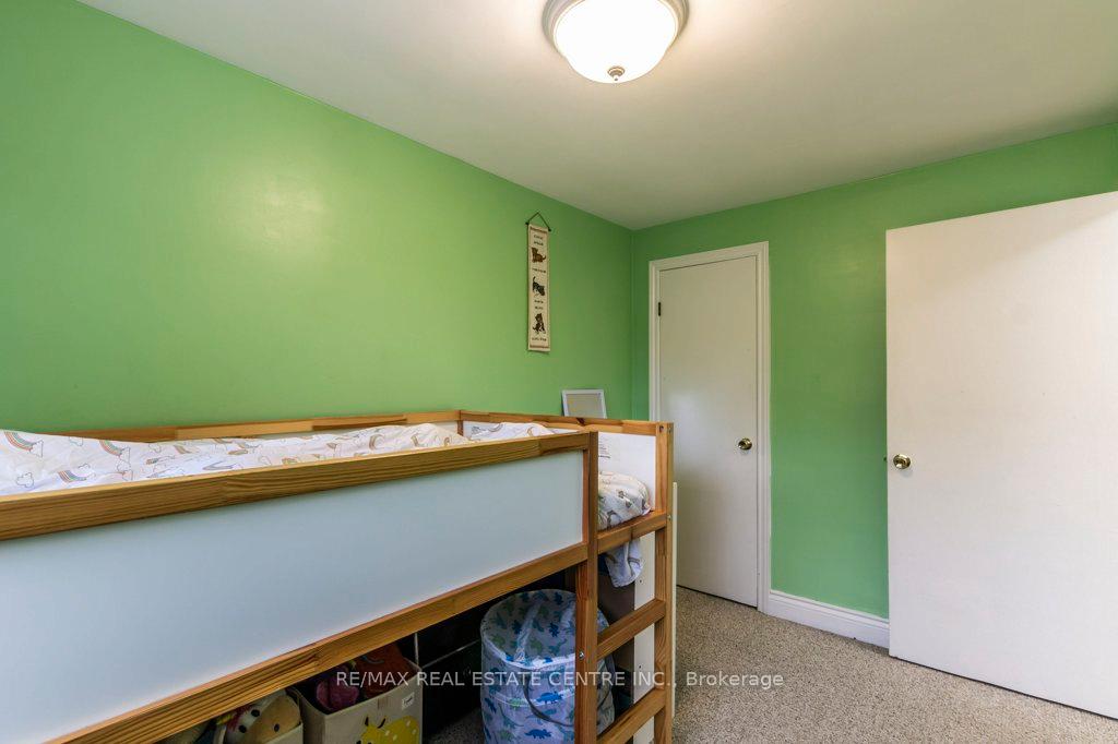 Photo 23 of Unit E, 48 Windom Road E, Kitchener — HOMEH