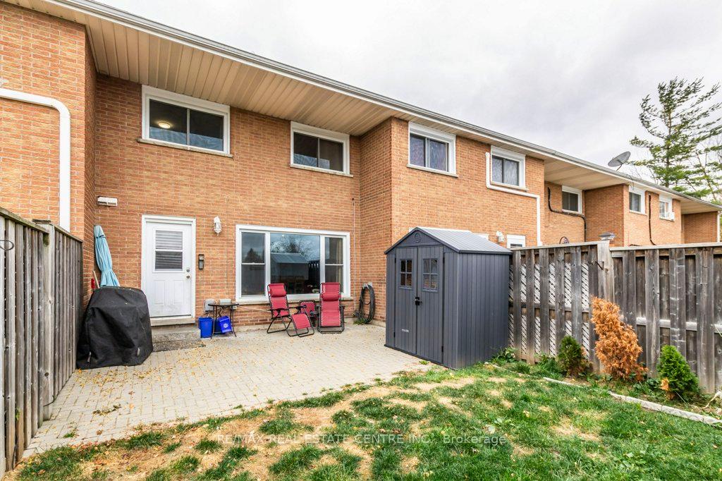 Photo 34 of Unit E, 48 Windom Road E, Kitchener — HOMEH