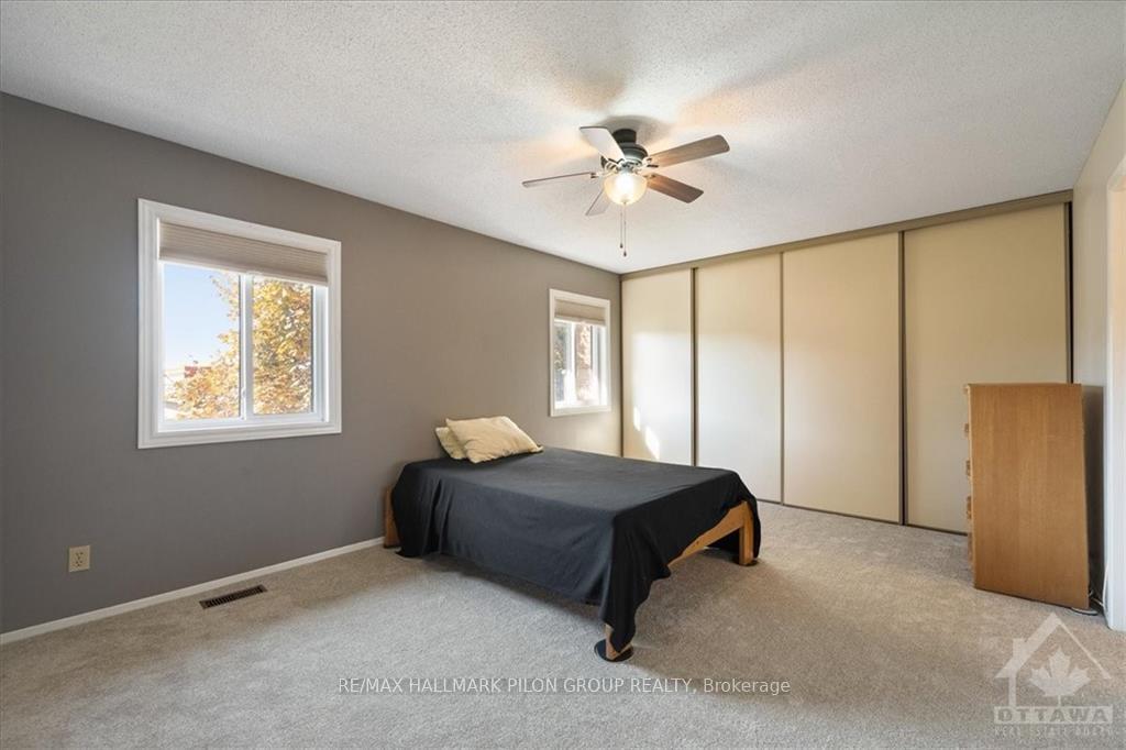 Photo 11 of 6 Barbara Ann, Ottawa, Parkway Park — HOMEH