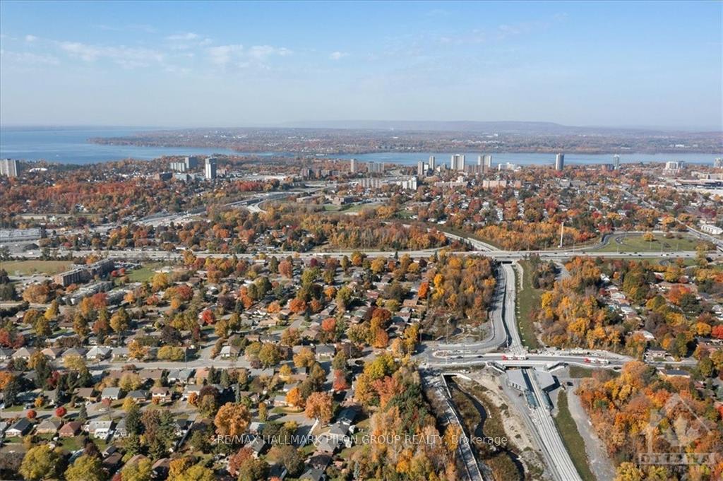 Photo 25 of 6 Barbara Ann, Ottawa, Parkway Park — HOMEH