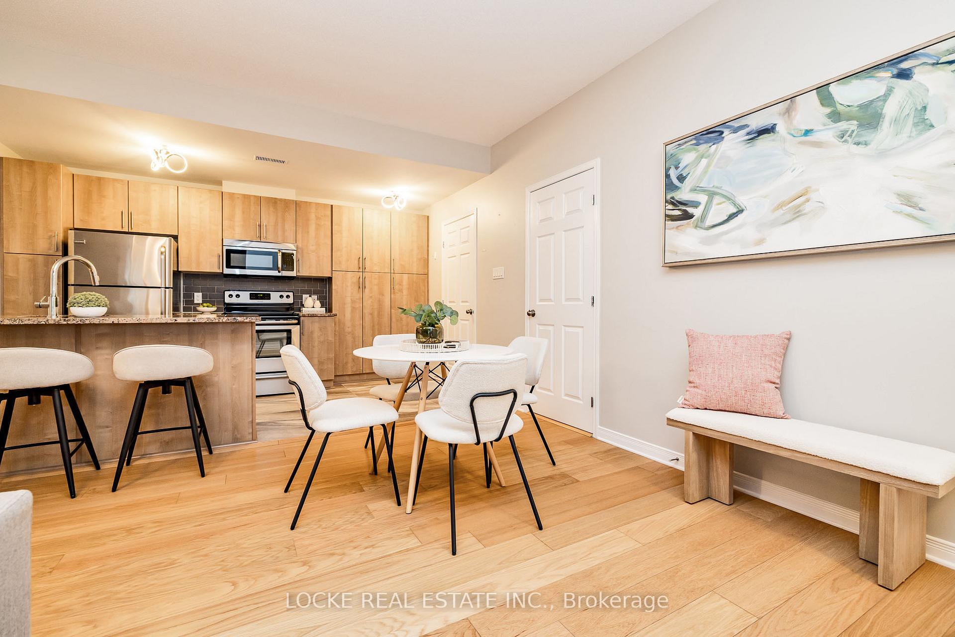 Photo 3 of 122 Sternes, Ottawa, Springridge/East Village — HOMEH