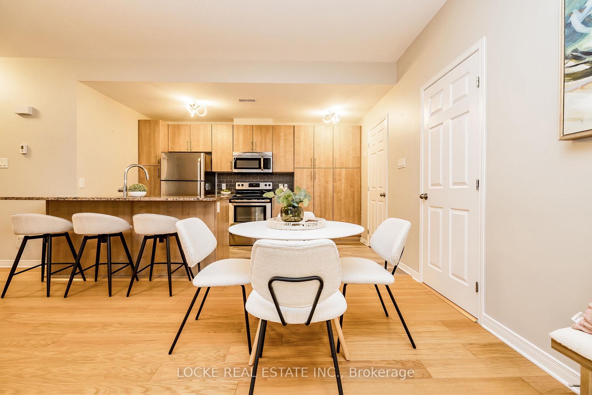 Photo 12 of 122 Sternes, Ottawa, Springridge/East Village — HOMEH