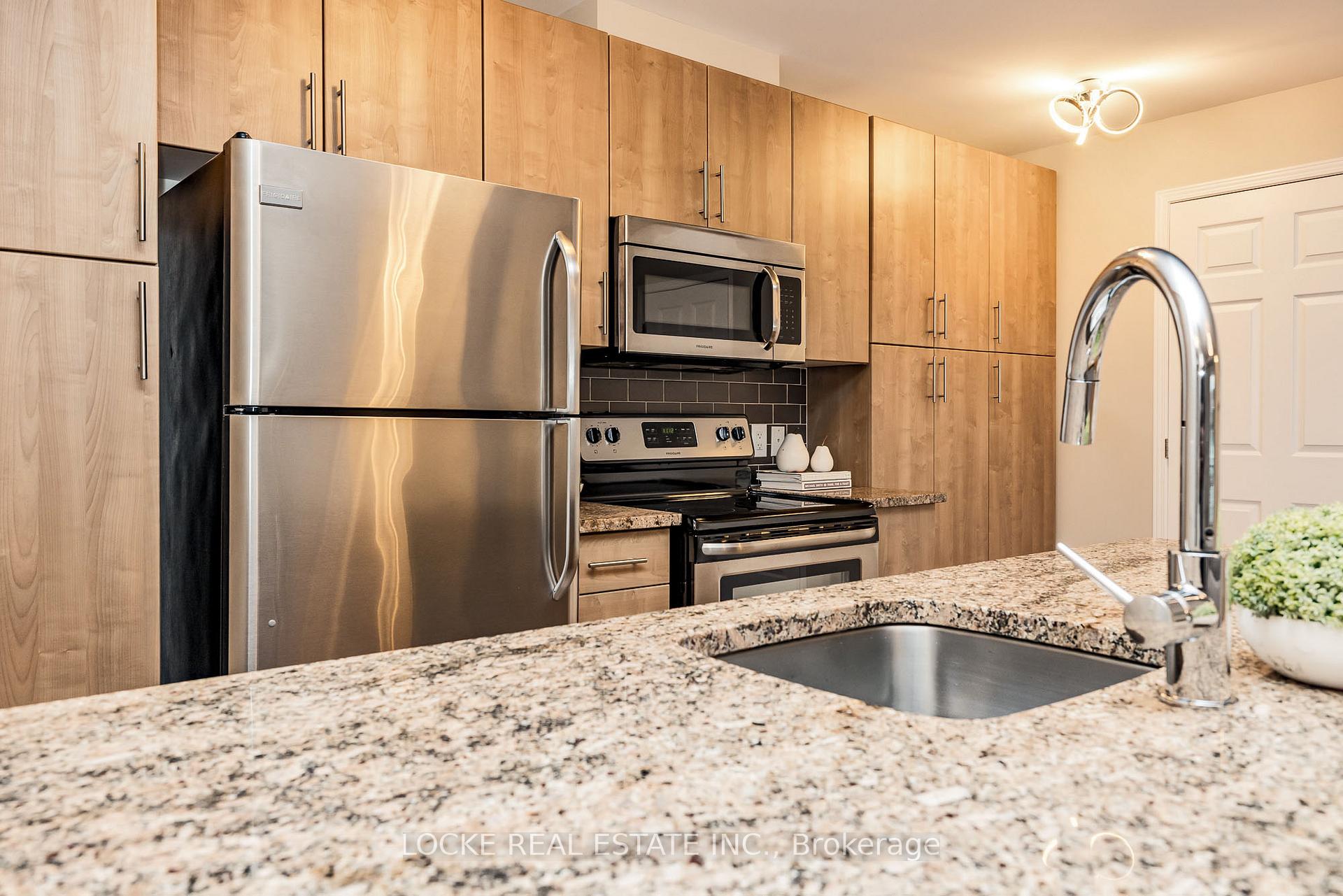 Photo 15 of 122 Sternes, Ottawa, Springridge/East Village — HOMEH