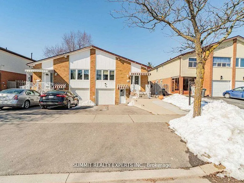 Front of 76 Kingswood Drive
