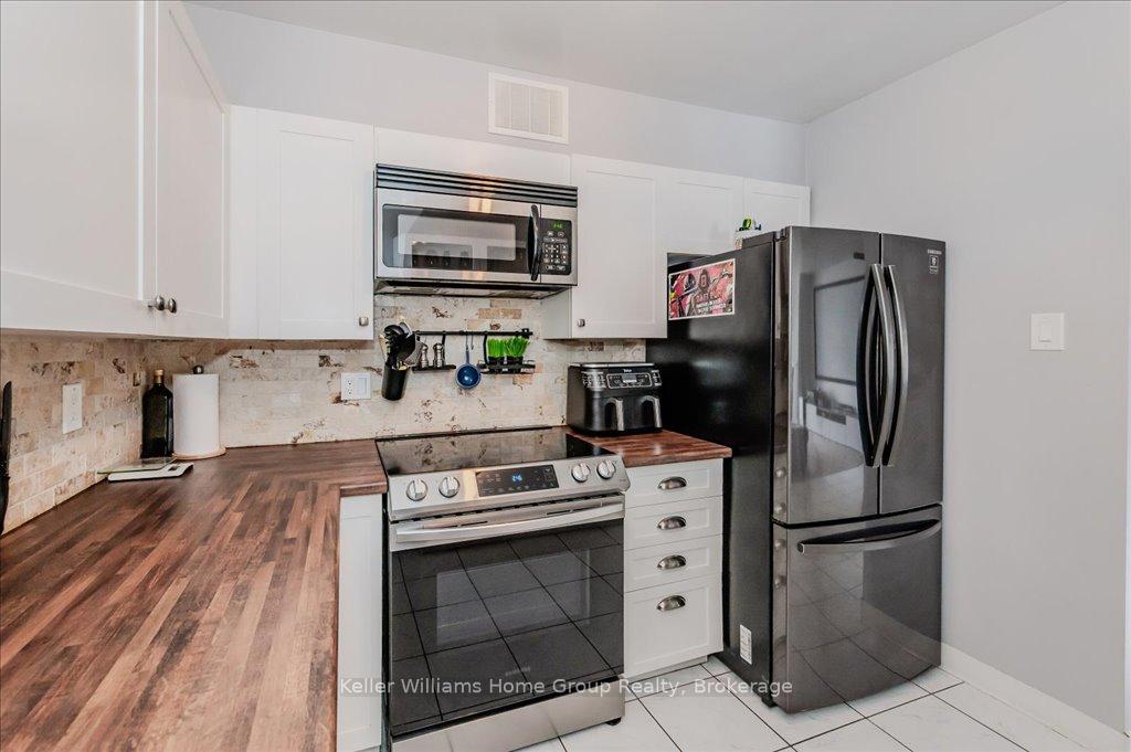 Photo 14 of Unit 310, 15 Hofstetter Avenue, Kitchener — HOMEH