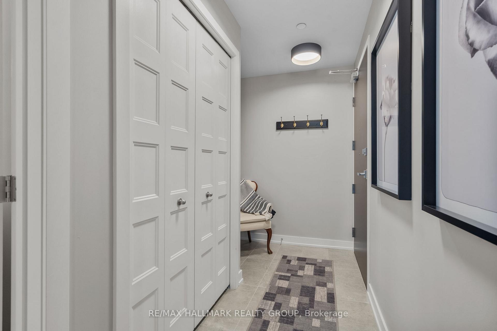 Photo 4 of Unit 902, 200 Inlet Private, Ottawa, Chatelaine Village — HOMEH