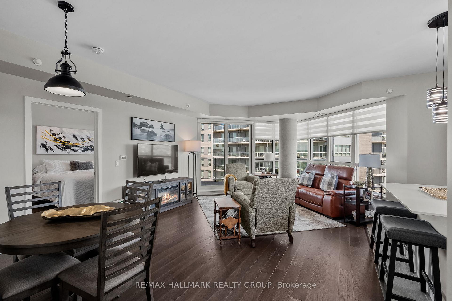 Photo 6 of Unit 902, 200 Inlet Private, Ottawa, Chatelaine Village — HOMEH