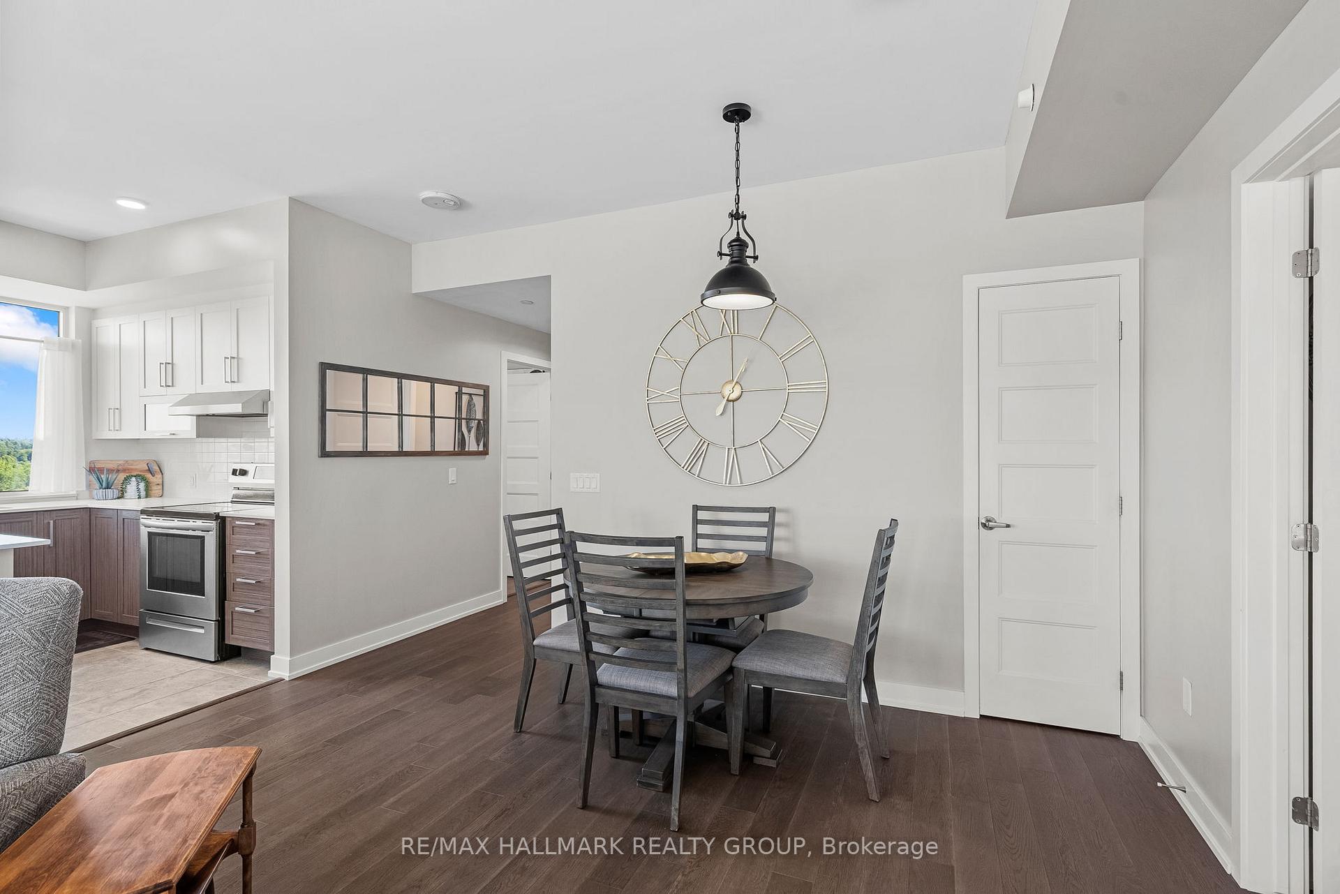 Photo 13 of Unit 902, 200 Inlet Private, Ottawa, Chatelaine Village — HOMEH