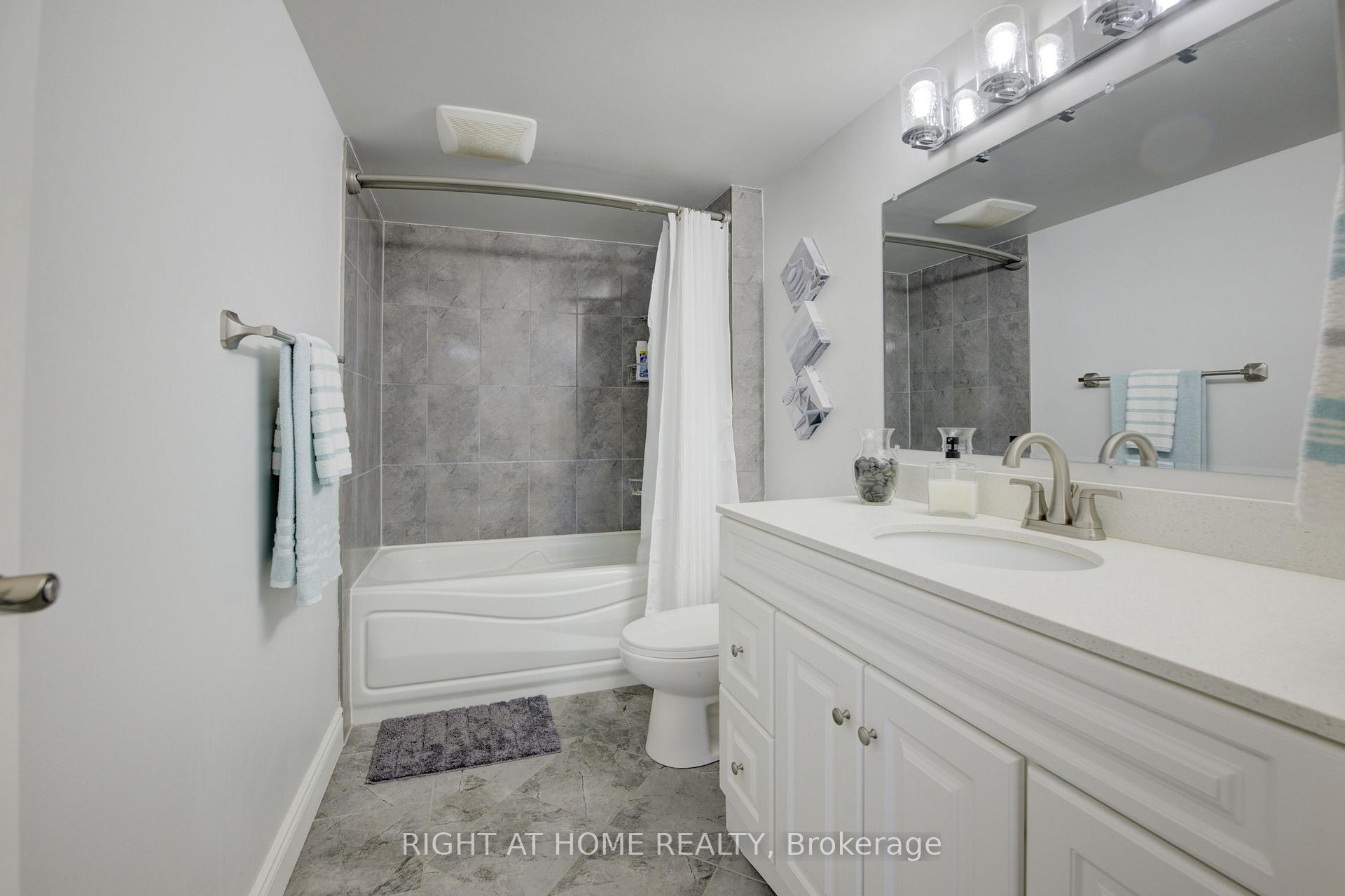 Photo 8 of Unit 405, 384 Erb Street W, Waterloo, Maple Hills — HOMEH