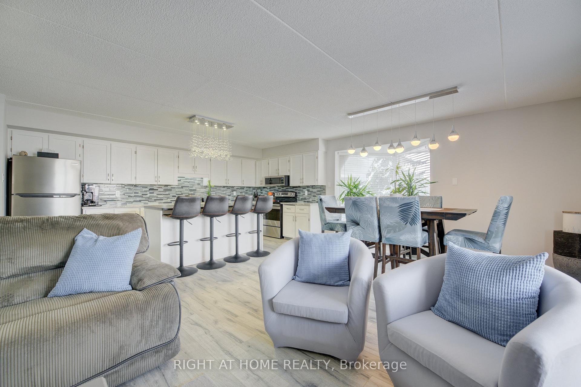 Photo 23 of Unit 405, 384 Erb Street W, Waterloo, Maple Hills — HOMEH