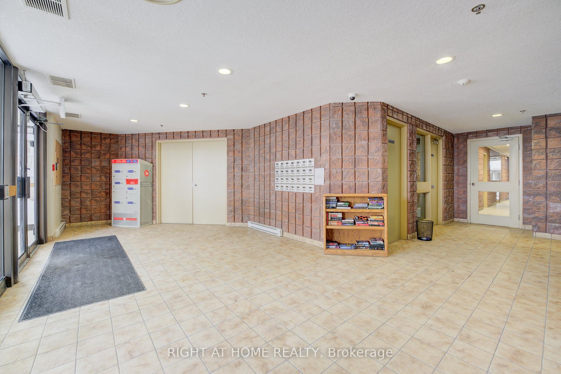 Photo 36 of Unit 405, 384 Erb Street W, Waterloo, Maple Hills — HOMEH