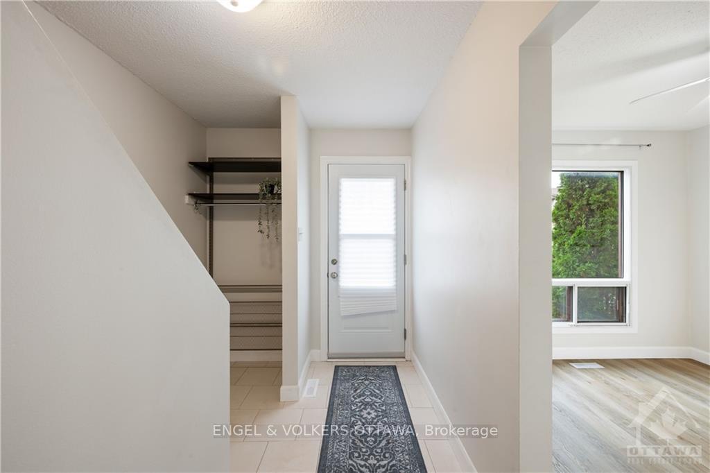 Photo 4 of Unit 58, 4319 Weldon Drive, Ottawa, Cyrville — HOMEH