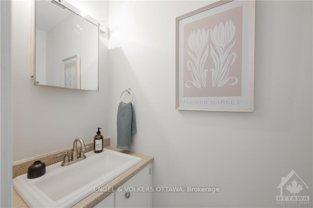 Photo 12 of Unit 58, 4319 Weldon Drive, Ottawa, Cyrville — HOMEH