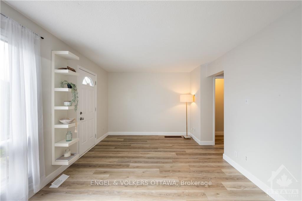 Photo 14 of Unit 58, 4319 Weldon Drive, Ottawa, Cyrville — HOMEH