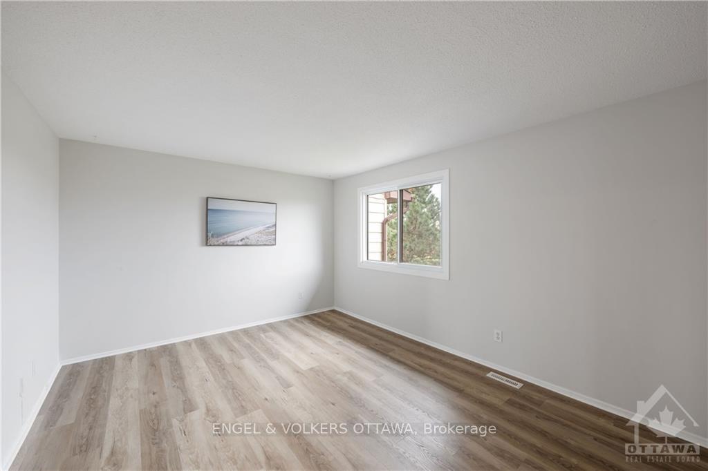 Photo 19 of Unit 58, 4319 Weldon Drive, Ottawa, Cyrville — HOMEH