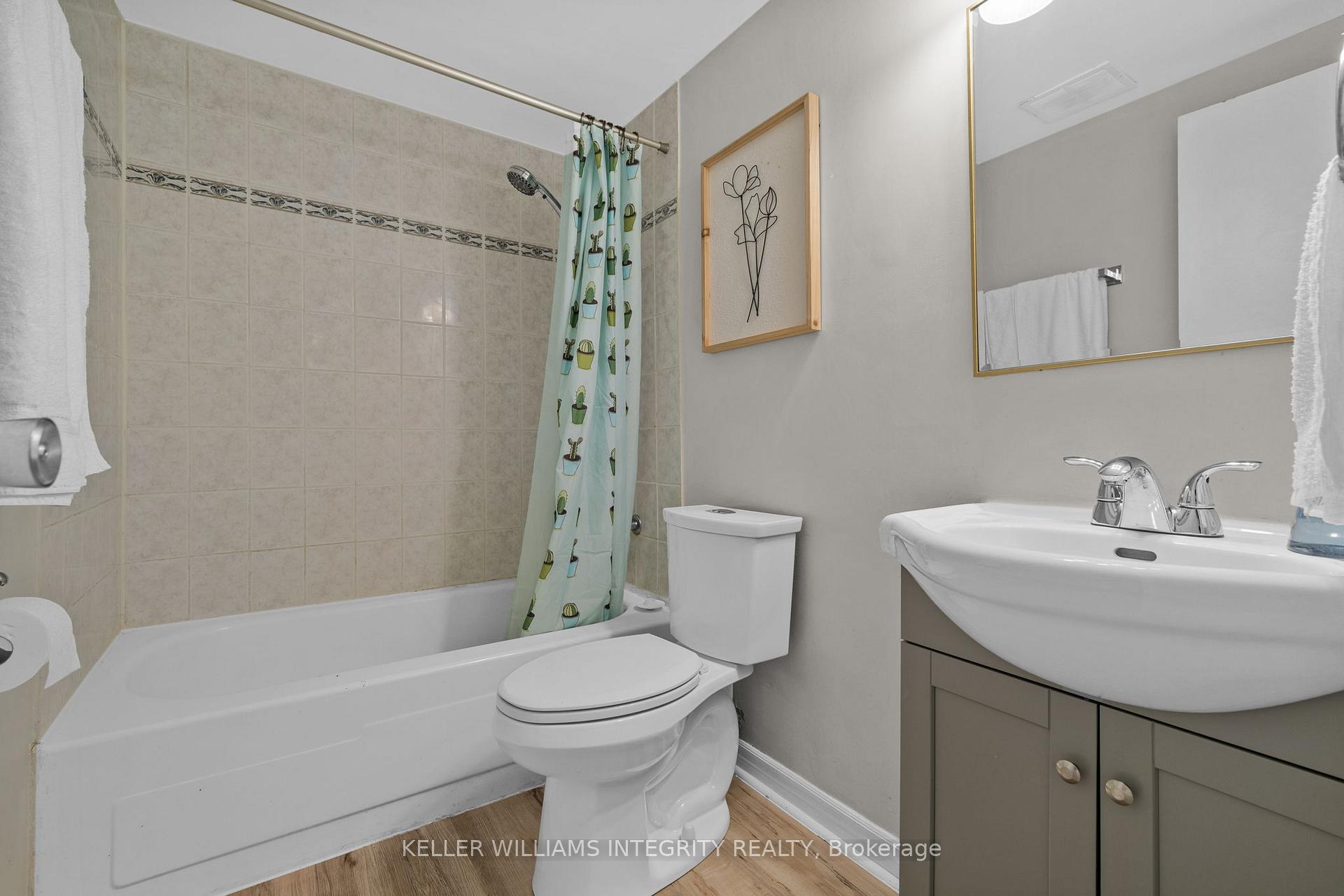 Photo 5 of Unit 402C, 2041 Arrowsmith Drive, Ottawa, Beacon Hill South — HOMEH