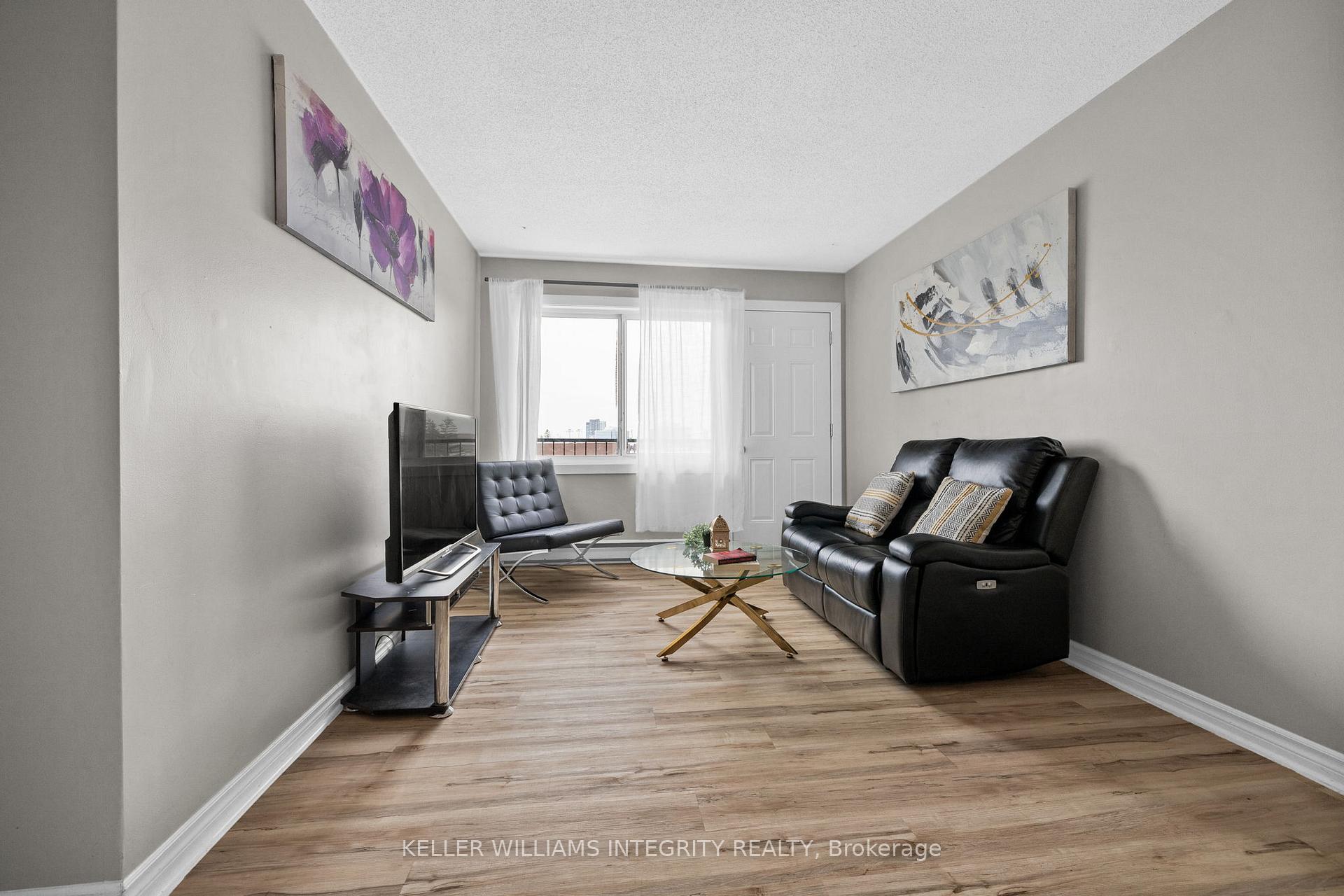 Photo 15 of Unit 402C, 2041 Arrowsmith Drive, Ottawa, Beacon Hill South — HOMEH