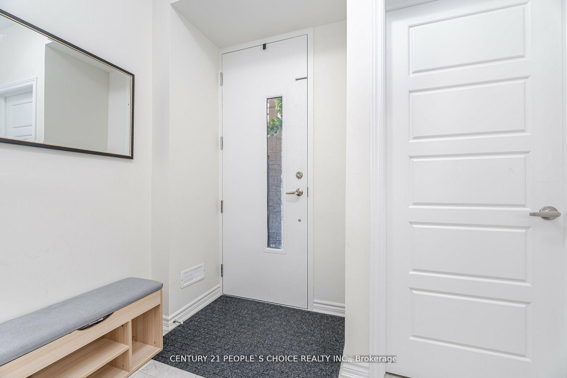Photo 3 of Unit 504, 1034 Reflection Place, Pickering, Rural Pickering — HOMEH