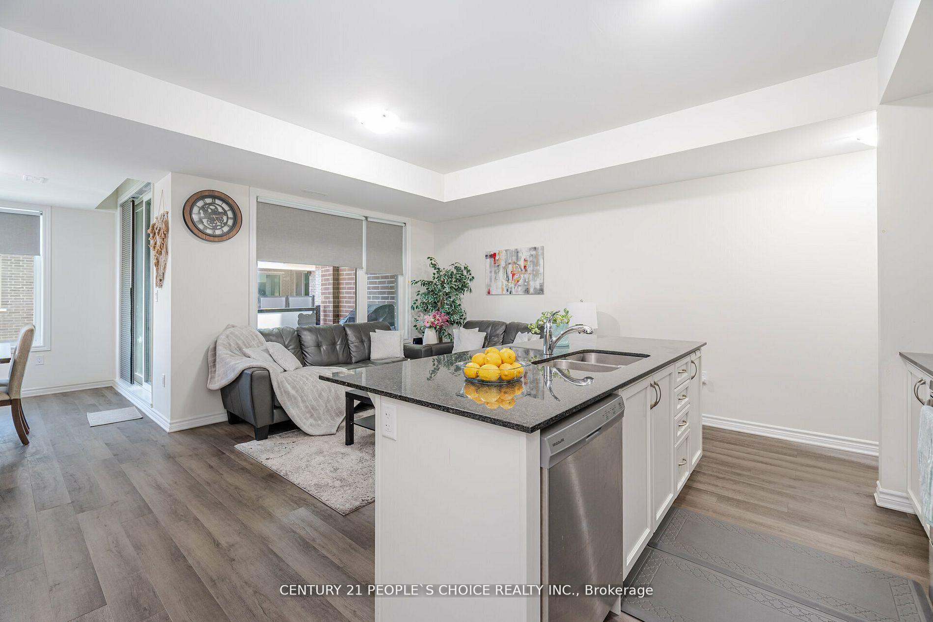 Photo 7 of Unit 504, 1034 Reflection Place, Pickering, Rural Pickering — HOMEH
