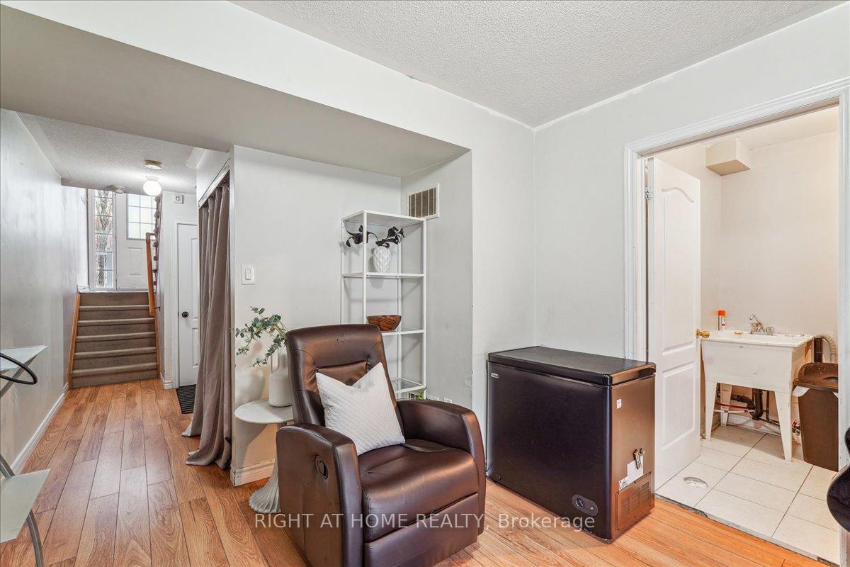 Photo 48 of Unit 10, 96 Wilkie Lane, Ajax, South East — HOMEH