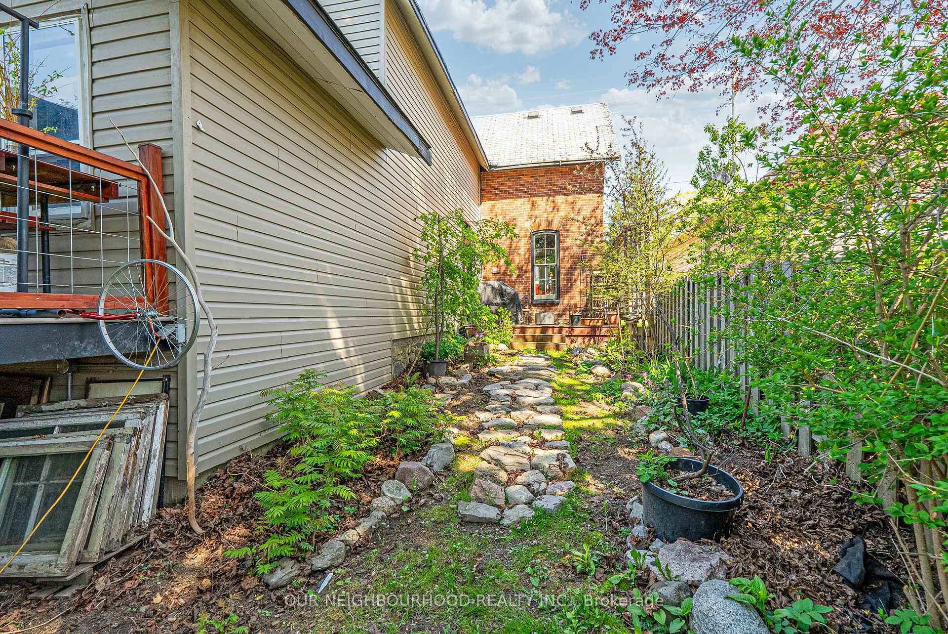 Photo 36 of 80 King Street E, Cramahe, Colborne — HOMEH