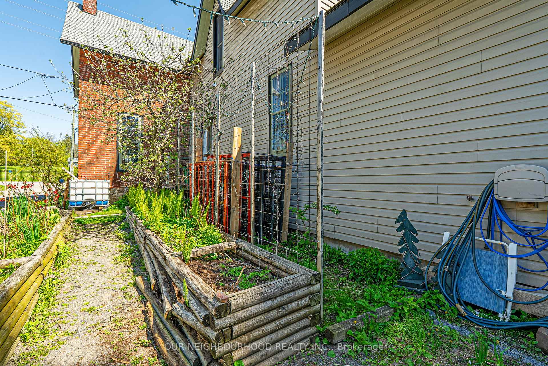 Photo 46 of 80 King Street E, Cramahe, Colborne — HOMEH