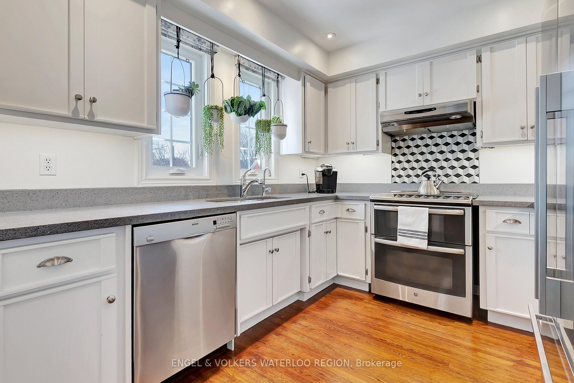 Photo 13 of Unit 2, 54 Allen Street W, Waterloo — HOMEH
