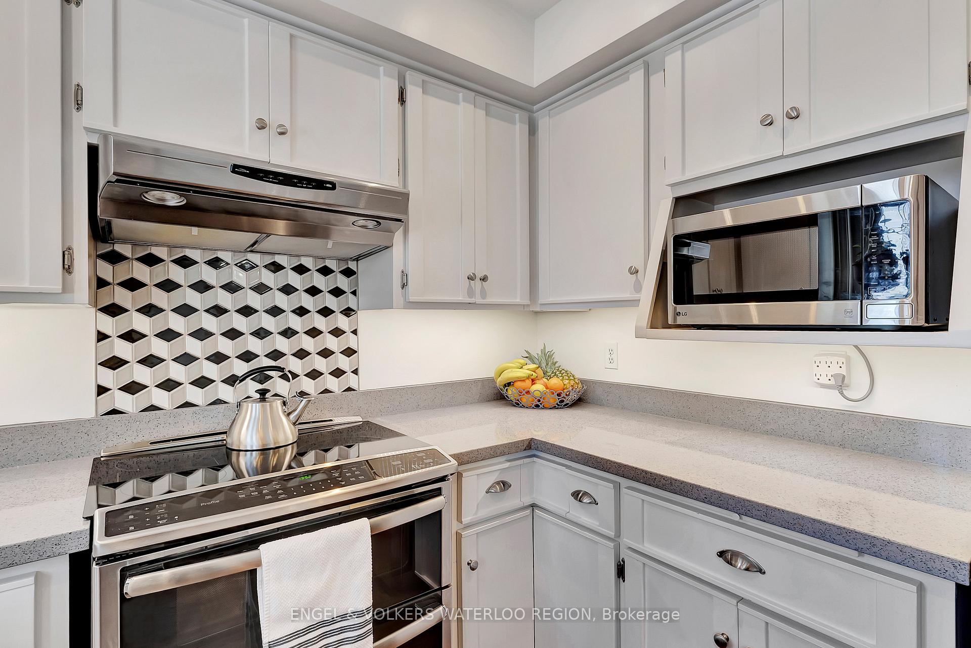 Photo 15 of Unit 2, 54 Allen Street W, Waterloo — HOMEH