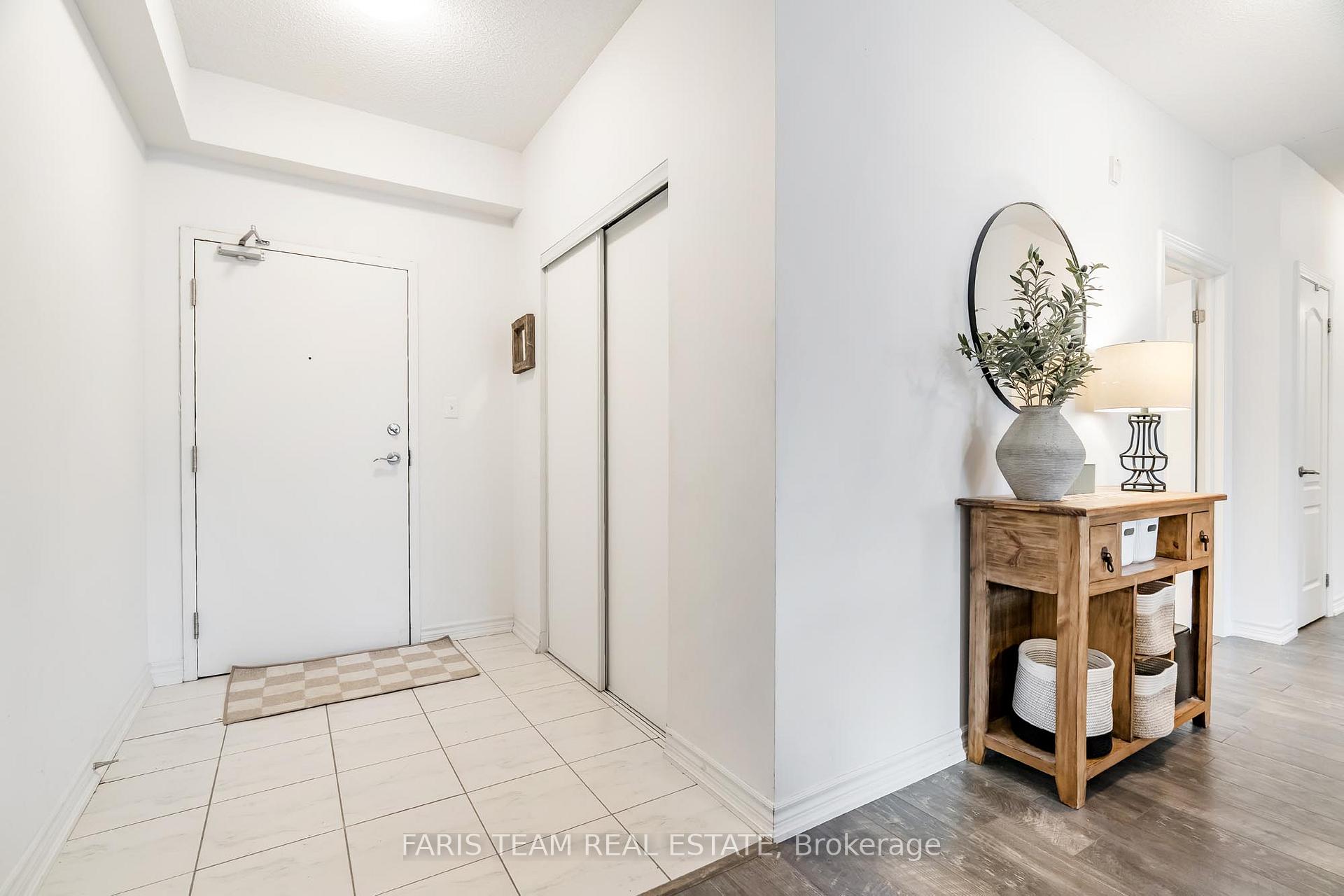 Photo 2 of Unit 102, 42 Ferndale Drive S, Barrie, Ardagh — HOMEH