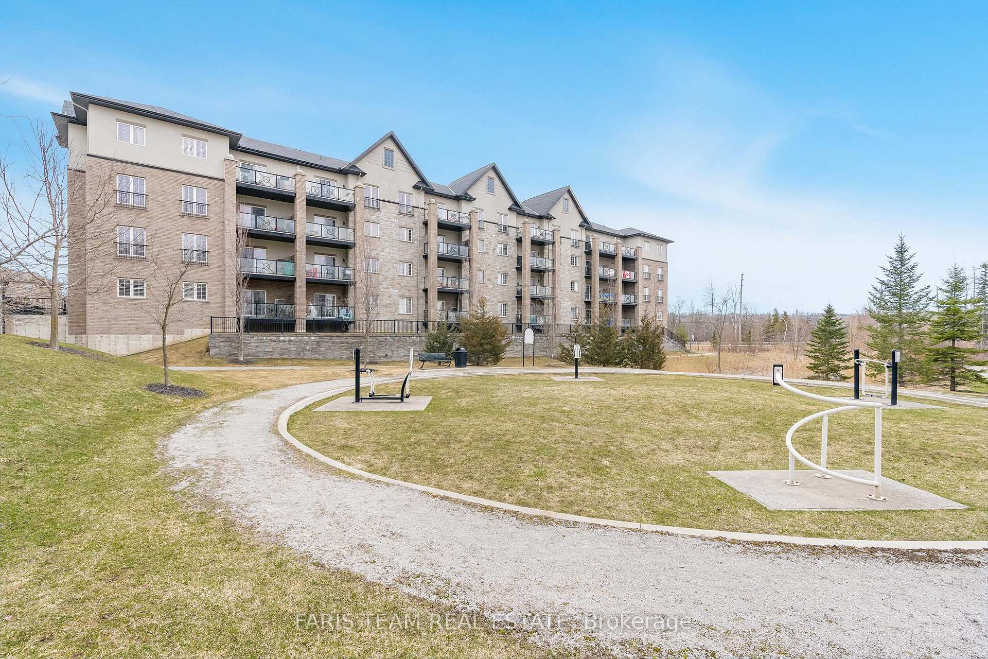 Photo 25 of Unit 102, 42 Ferndale Drive S, Barrie, Ardagh — HOMEH