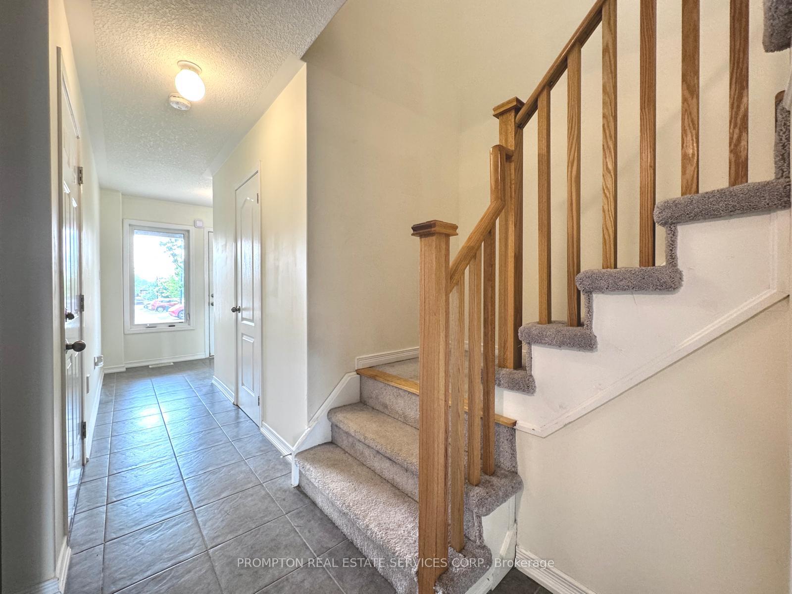 Photo 14 of Unit 21, 75 Prince William Way, Barrie, Innis-Shore — HOMEH